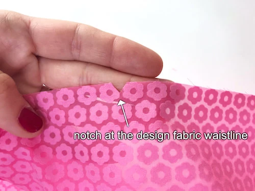 Notch made at the balloon skirt waist desing fabric.